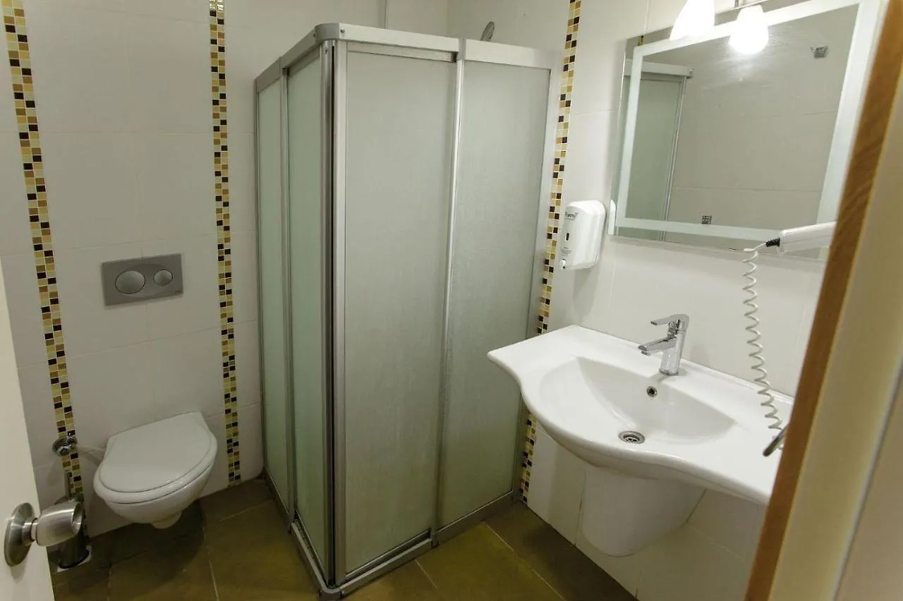 Отель Konfor Suite Otel Cedit