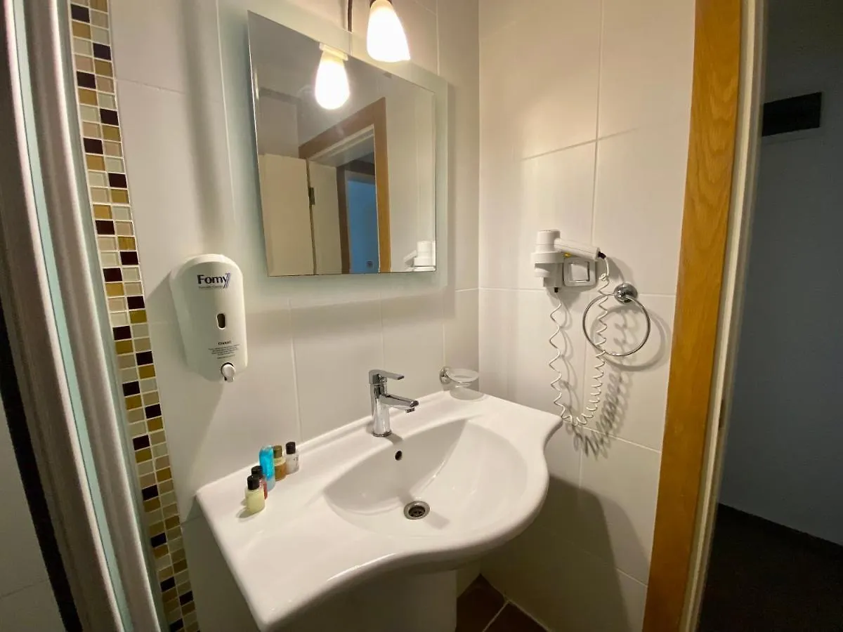 Konfor Suite Otel Cedit Отель