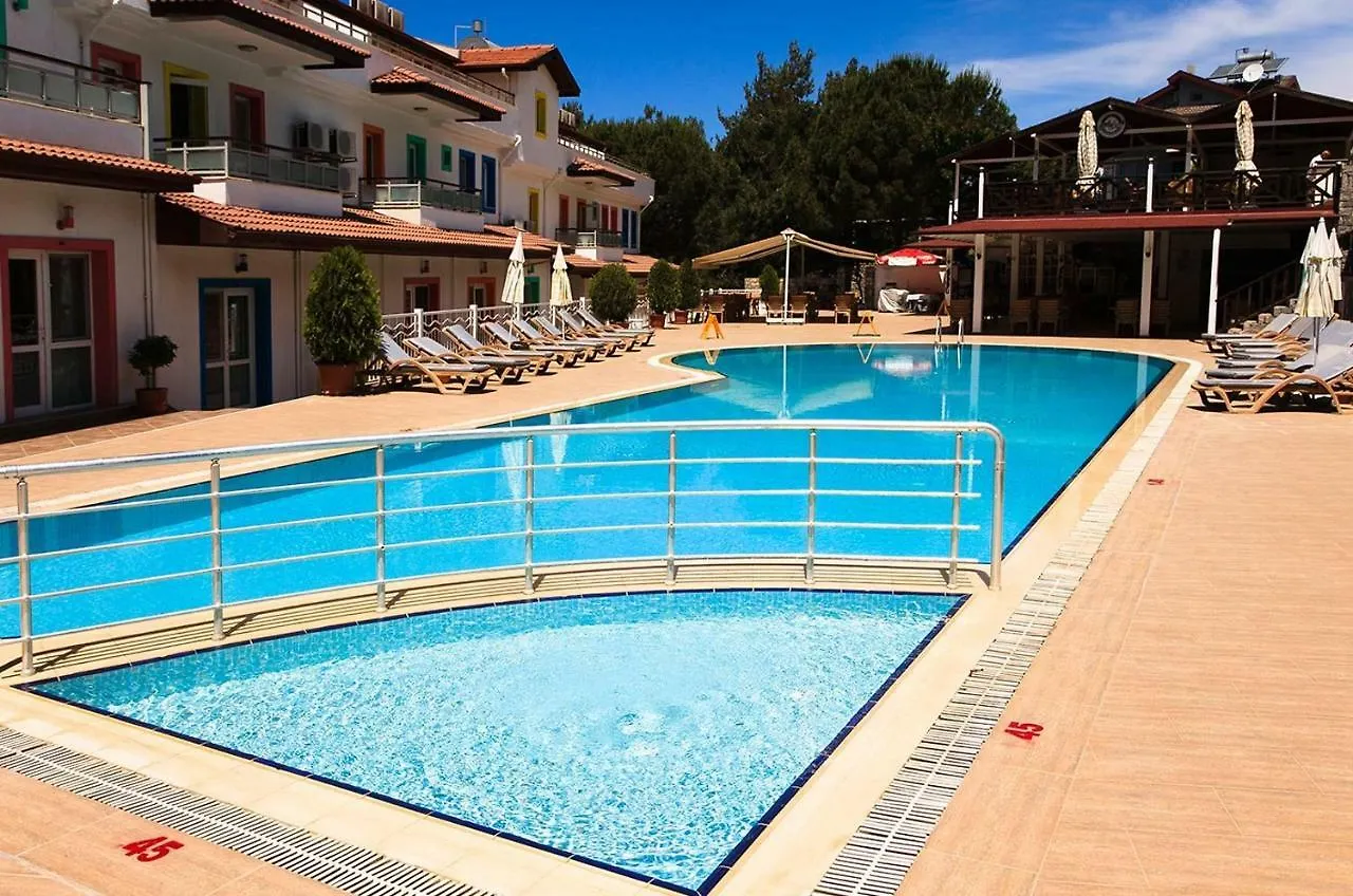 Konfor Suite Otel Cedit